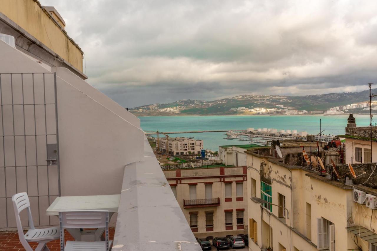 Velasquez Appartements Fast Wifi And Ocean View Tanger Exterior foto