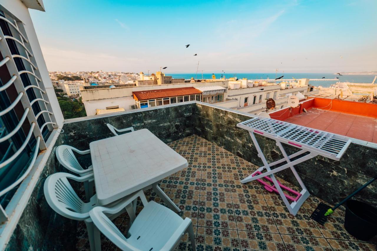 Velasquez Appartements Fast Wifi And Ocean View Tanger Exterior foto