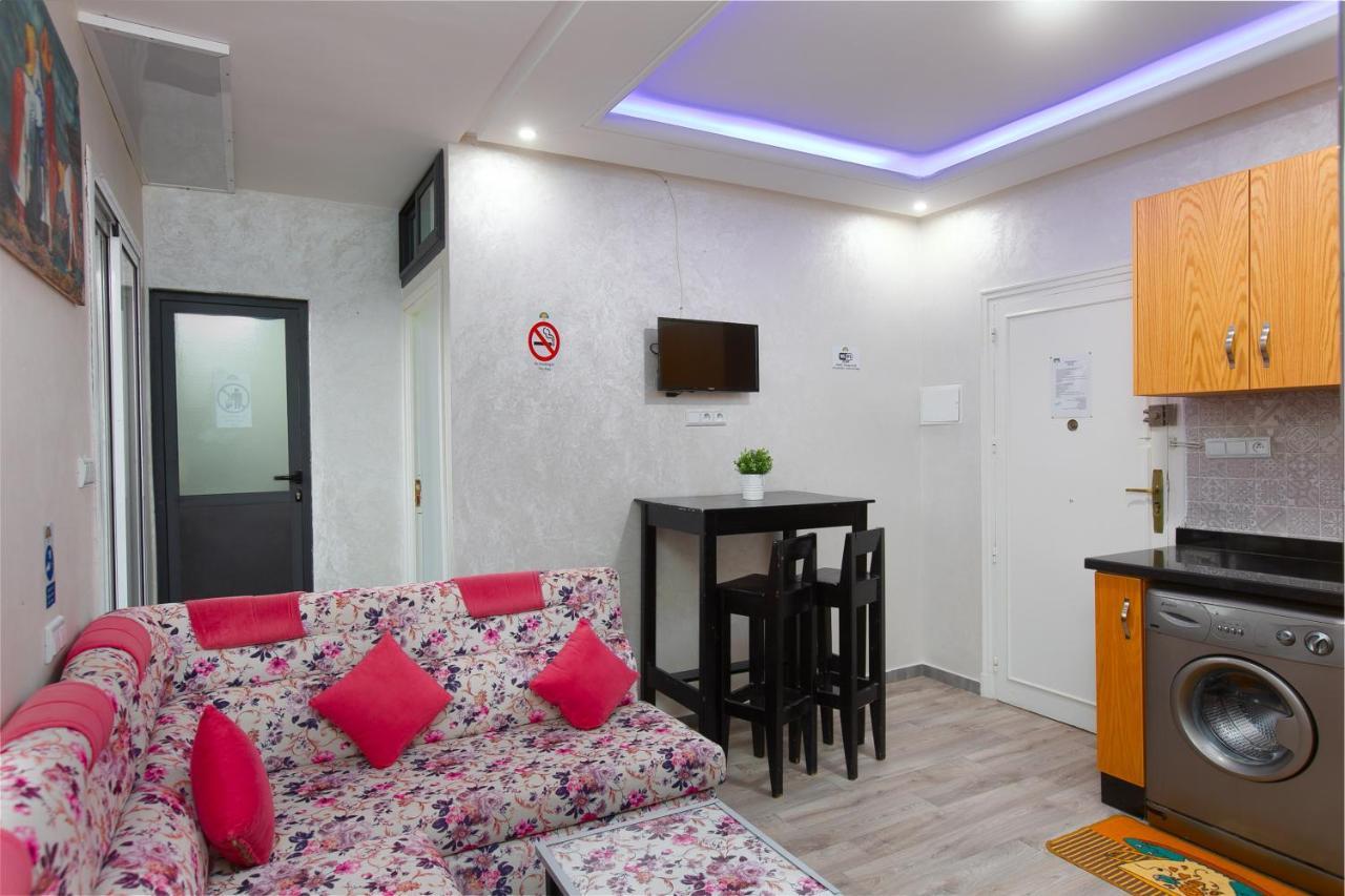 Velasquez Appartements Fast Wifi And Ocean View Tanger Exterior foto