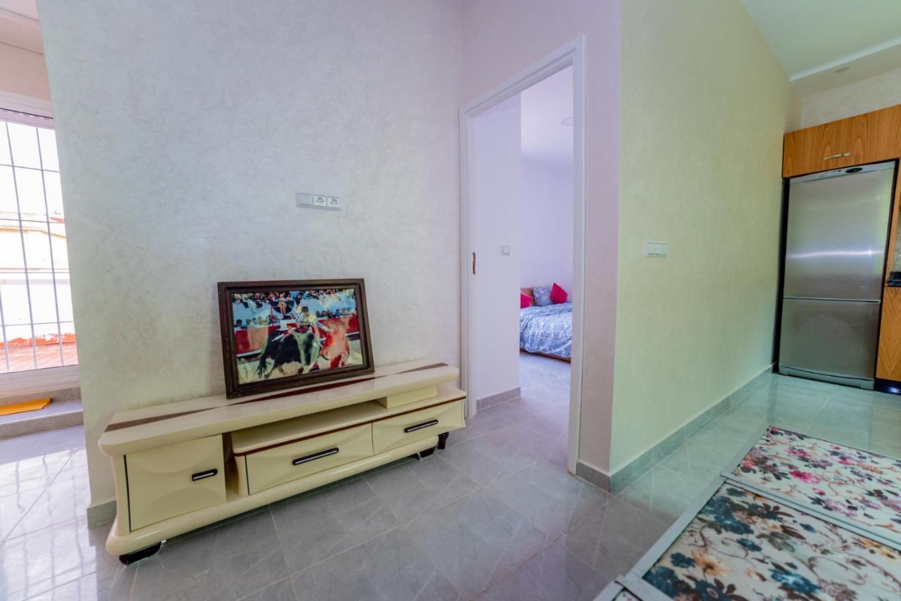 Velasquez Appartements Fast Wifi And Ocean View Tanger Exterior foto